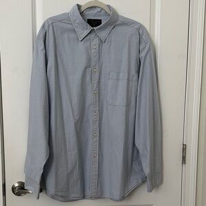 Roundtree & Yorke Light Blue Men's Casual Button-Down Shirt
